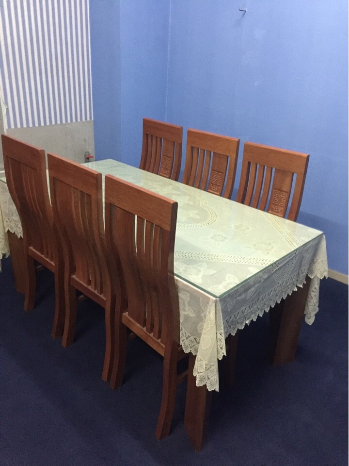 THANH LÝ BỘ BÀN GHẾ GỖ ĂN GIA ĐÌNH